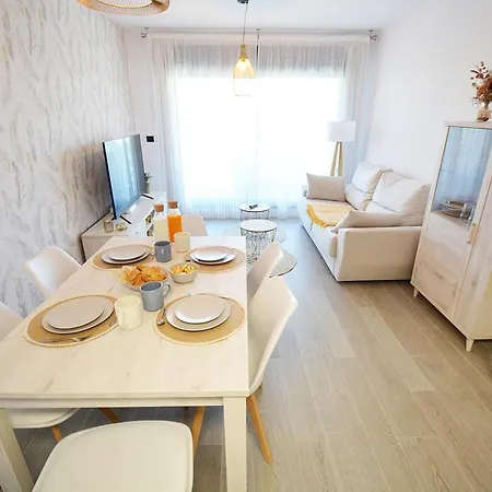 公寓 Galihost - Impresionante Con Piscina En *