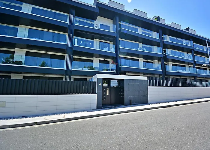 Galihost - Impresionante Con Piscina En Lägenhet *