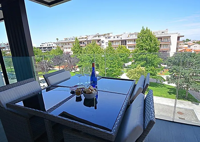 Galihost - Impresionante Con Piscina En * Sanxenxo